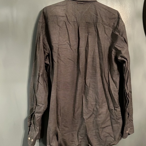 Tommy Hilfiger dress shirt, small checkered print​​​ - Picture 5 of 5